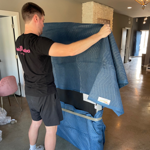 Assembly or Disassembly, Moving Boxes, Furniture Dolly, Piano, and Moving Blankets from Pink Zebra Moving of Oklahoma City  uploaded 12:15 PM on Apr 3rd, 2024