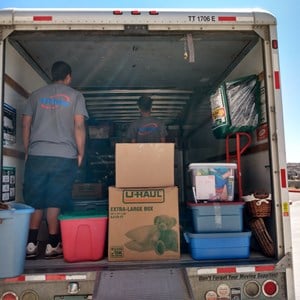 Movers, Loading, Moving Boxes, and Furniture from R&R Moving uploaded 1:52 PM on Jul 15th, 2021