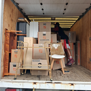 Customers, Movers, Loading, Moving Truck, and Moving Boxes from Top Knotch Cleaning And Moving Services LLC uploaded 4:20 AM on Aug 5th, 2026