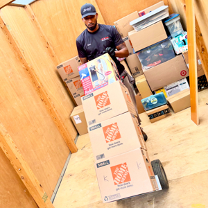 Movers, Unloading, Loading, Moving Truck, and Moving Boxes from State & Relocate Movers uploaded 7:53 PM on Nov 25th, 2025