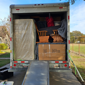 Loading from MIZ Moving uploaded 3:23 PM on Mar 21st, 2026