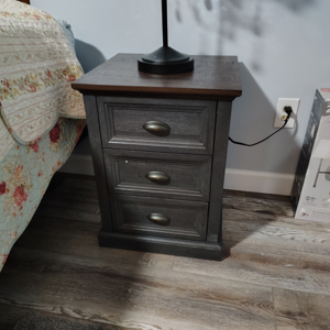 Furniture, Unloading, Movers, Customers, and Loading from The Best Move Yet uploaded 11:21 AM on Feb 13th, 2026