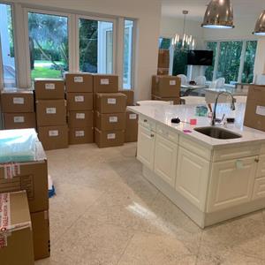 Customers, Moving Boxes, Packing, and Movers from Powerloaders Moving & Storage uploaded 9:14 AM on Jan 23rd, 2023