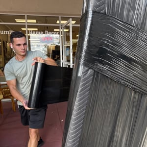 Movers, Loading, Plastic Wrap, Packing, and Furniture from Dolly Men Moving Labor uploaded 2:08 AM on Oct 22nd, 2025