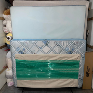 Movers, Moving Boxes, Moving Truck, Furniture, and Loading from Turpin Moving Haul LLC uploaded 5:50 AM on Nov 19th, 2025