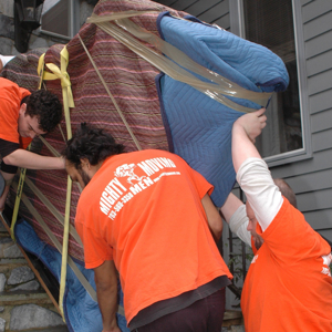 Piano from Mighty Men Moving Incorporated uploaded 10:17 AM on Jan 6th, 2026