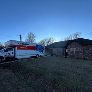 Unloading, Packing, Movers, Moving Truck, and Loading from Major Movers LLC uploaded 10:54 AM on Jan 19th, 2026