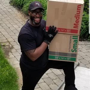 Movers, Moving Boxes, and Unloading from Move Logic uploaded 7:47 AM on Aug 26th, 2022