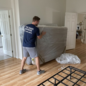 Plastic Wrap, Movers, Loading, Packing, and Unloading from Sacramento Dash Movers uploaded 5:00 PM on Mar 20th, 2026