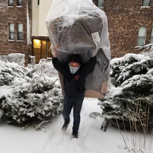 Loading and Movers from Speeding Movers LLC uploaded 4:40 PM on Mar 15th, 2021