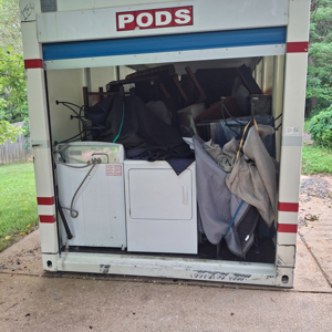 Furniture, Moving Boxes, Loading, Moving Blankets, and Unloading from Daniels Moving and Logistics uploaded 11:41 AM on Jul 3rd, 2025