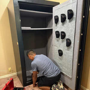 Moving Truck and Safe or Gun Safe from Prime Relocators llc uploaded 7:10 PM on Jul 7th, 2026