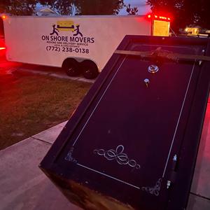 Moving Truck, Moving Boxes, Movers, Moving Container, and Safe or Gun Safe from ON SHORE MOVERS INC uploaded 12:59 PM on Sep 13th, 2022