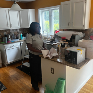 Movers, Packing, Plastic Wrap, and Moving Boxes from Major Movers Inc uploaded 11:19 AM on Jan 6th, 2026