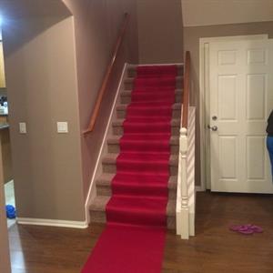 Stairs, Loading, Unloading, and Movers from Professional Movers Group uploaded 3:55 PM on Oct 25th, 2022