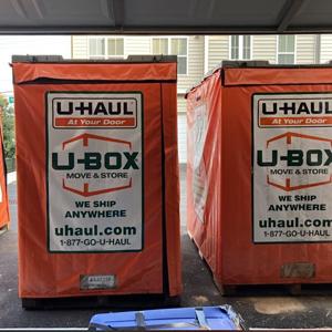 Moving Container, Movers, and Loading from Boss Moving Company LLC uploaded 7:04 PM on Apr 1st, 2026