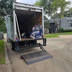 Moving Truck, Unloading, Moving Blankets, and Loading from Dickens' Services LLC uploaded 2:32 PM on Dec 4th, 2025