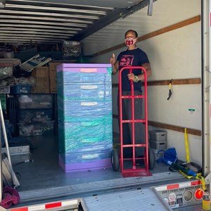 Movers from Sweet Home Movers uploaded 1:07 PM on Nov 29th, 2021