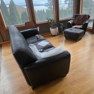 Packing, Unloading, Loading, and Furniture from Yahudah Enterprise uploaded 5:26 PM on Mar 19th, 2026