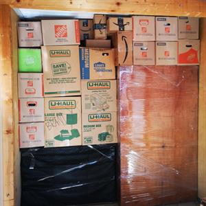 Loading, Furniture, Movers, Packing, and Moving Container from Facemove Inc uploaded 7:56 PM on Apr 6th, 2022