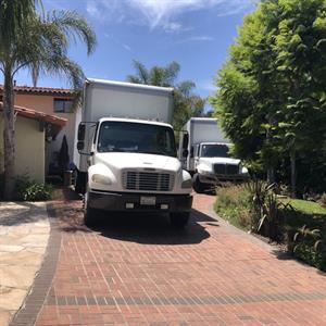 Moving Truck, Movers, Loading, Moving Boxes, and Unloading from SQ Moving Company uploaded 4:38 PM on Sep 7th, 2023