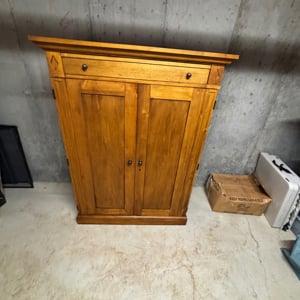 Loading from DLUX DUTY uploaded 9:29 PM on Dec 23rd, 2025