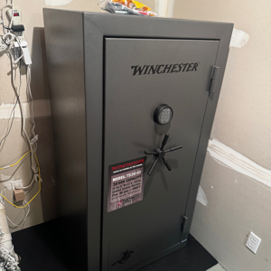 Safe or Gun Safe and Movers from SJ Deliveries LLC uploaded 9:48 PM on Aug 10th, 2026