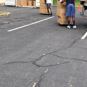 Moving Truck, Moving Boxes, Movers, Furniture Dolly, and Moving Container from Lakeview Movers uploaded 9:12 AM on Jul 23rd, 2019