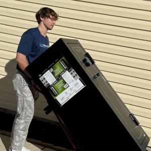 Safe or Gun Safe and Movers from UniMovers Charleston uploaded 4:10 PM on Nov 17th, 2025