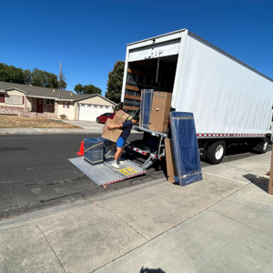 Loading from Tony's Moving San Mateo uploaded 2:41 PM on Nov 3rd, 2025
