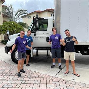 Customers, Movers, Unloading, and Moving Truck from Space Express Moving uploaded 1:01 PM on Nov 13th, 2023