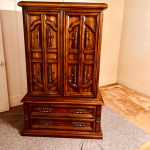 Furniture, Loading, Plastic Wrap, and Moving Blankets from Hometown Helpers uploaded 4:25 PM on Apr 10th, 2026