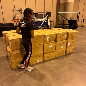 Unloading, Customers, Movers, Moving Boxes, and Assembly or Disassembly from Top Flight Movers Vegas uploaded 9:18 PM on Dec 18th, 2025