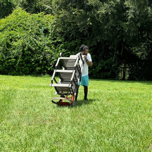 Loading, Unloading, and Movers from Florida Moving Professionals LLC uploaded 7:22 PM on Oct 6th, 2025