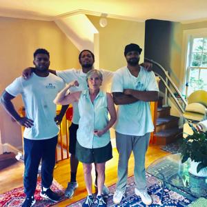 Customers, Unloading, Loading, and Movers from Boomers Transitions uploaded 5:00 AM on Mar 30th, 2024