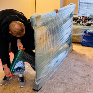 Plastic Wrap, Movers, and Packing from EASY-PEASY MOVING CHICAGO INC uploaded 8:49 PM on Sep 12th, 2025