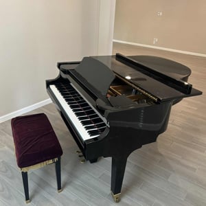 Piano from G&B Moving Services LLC uploaded 8:10 PM on May 5th, 2026