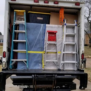 Loading and Moving Truck from Speeding Movers LLC uploaded 4:38 PM on Mar 15th, 2021