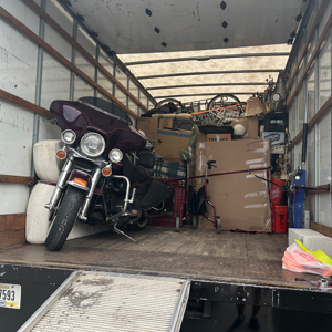 Loading, Movers, and Ropes/Straps/Tie-downs from Joe Griffin Delivers uploaded 7:15 AM on Aug 31st, 2025