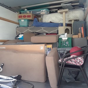 Moving Blankets, Loading, and Furniture from King&Queen Moving Operation uploaded 2:42 AM on Jun 16th, 2019