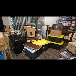 Moving Boxes, Movers, Moving Truck, Packing, and Stairs from Fast Movers Moving uploaded 5:21 PM on Oct 9th, 2025