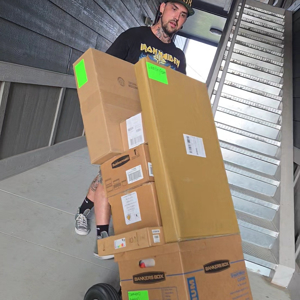  from Not Your Average Movers uploaded 7:03 AM on Aug 15th, 2025