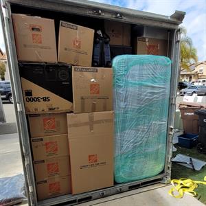 Packing, Moving Container, Moving Boxes, Loading, and Movers from Facemove Inc uploaded 7:31 PM on Apr 6th, 2022