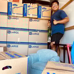 Movers, Unloading, Loading, Furniture, and Moving Boxes from Hometown Helpers uploaded 12:17 PM on Nov 16th, 2025