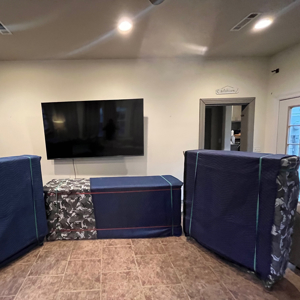 Loading, Unloading, Movers, Moving Blankets, and Furniture from Major Movers LLC uploaded 10:47 AM on Jan 19th, 2026