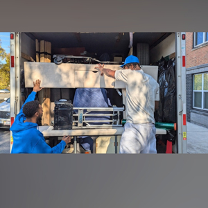 Movers, Moving Blankets, Furniture, Unloading, and Loading from Supreme On Sight Moving uploaded 1:03 AM on Feb 7th, 2026