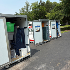 Moving Boxes, Plastic Wrap, Moving Blankets, Movers, and Loading from Moving On Up Tristate LLC uploaded 3:40 AM on Jun 18th, 2025