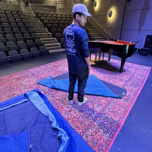 Piano from All In Movers uploaded 11:29 AM on Sep 16th, 2025