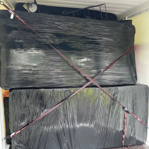 Loading, Movers, and Moving Container from R T G Transportation Inc uploaded 7:28 PM on Oct 14th, 2025