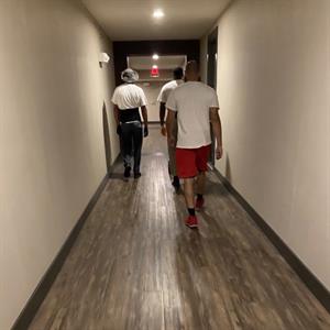  from Luxurious Movers and Pros uploaded 9:19 AM on Apr 7th, 2022